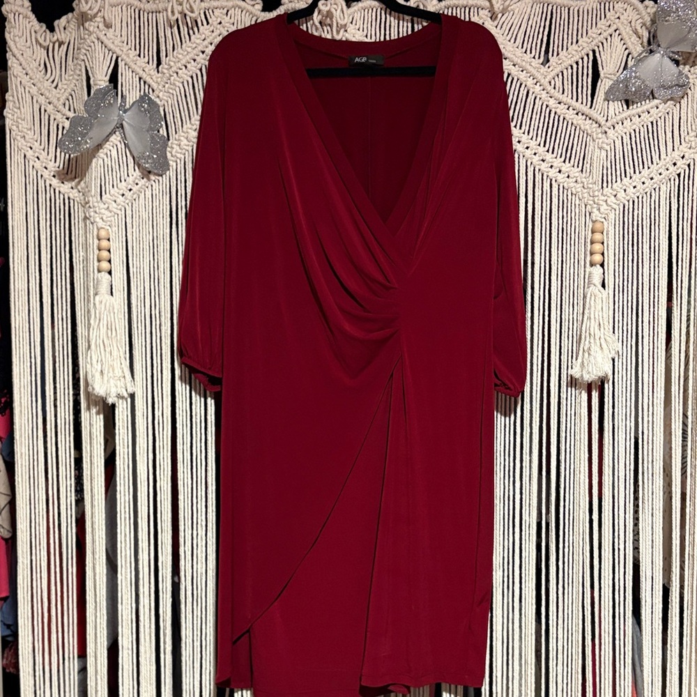 Elegant Deep Red Long Sleeve Dress